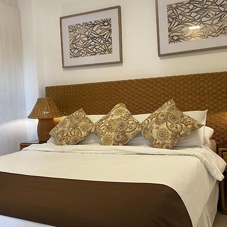 Hotel Vistalmar Manta Pokoj fotografie