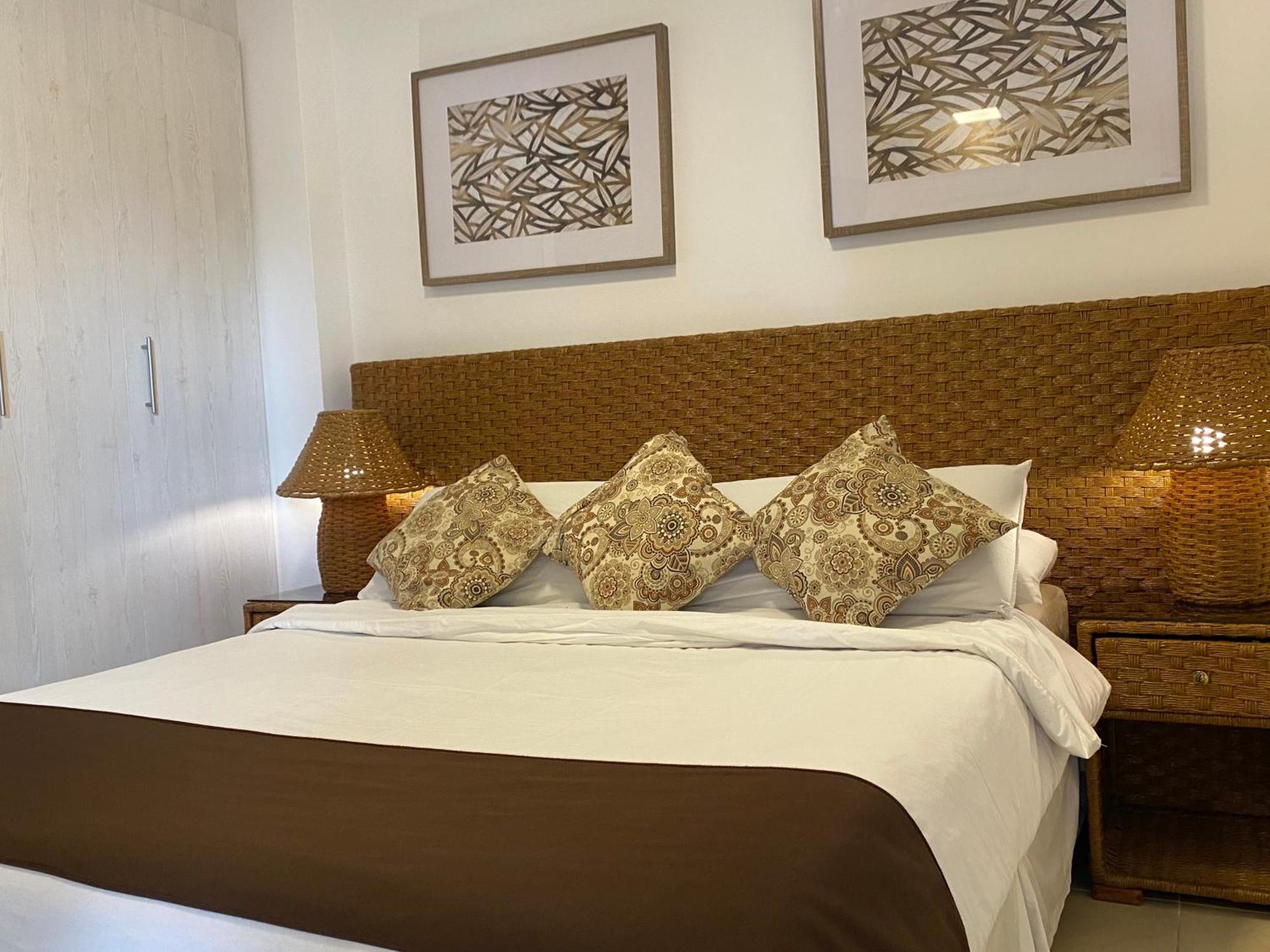 Hotel Vistalmar Manta Pokoj fotografie
